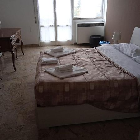Myroom Centerstation Болоня Екстериор снимка