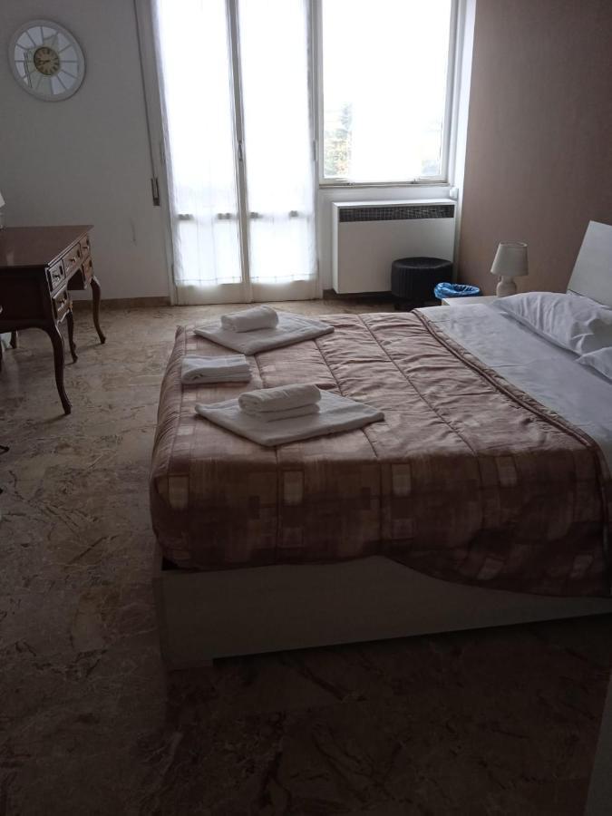 Myroom Centerstation Болоня Екстериор снимка